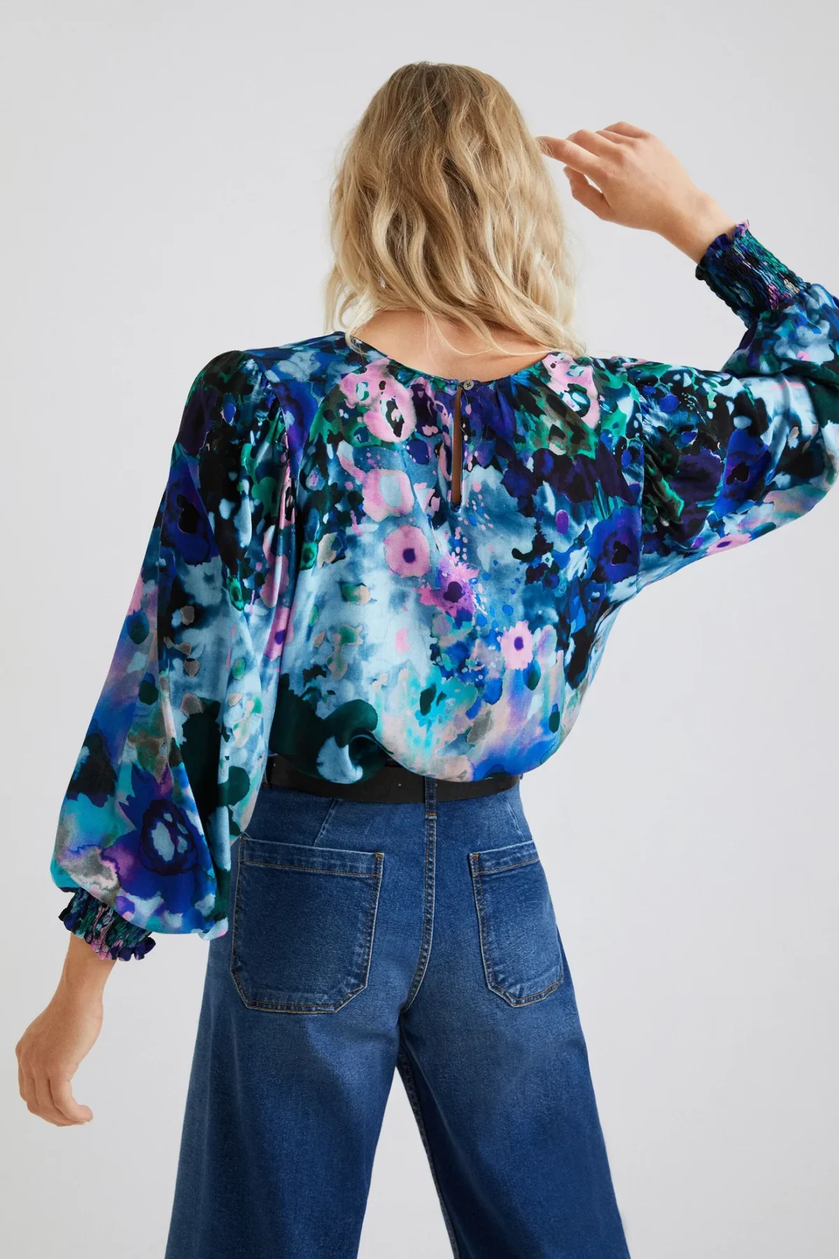 Blusa viscosa flores - Imagen 3