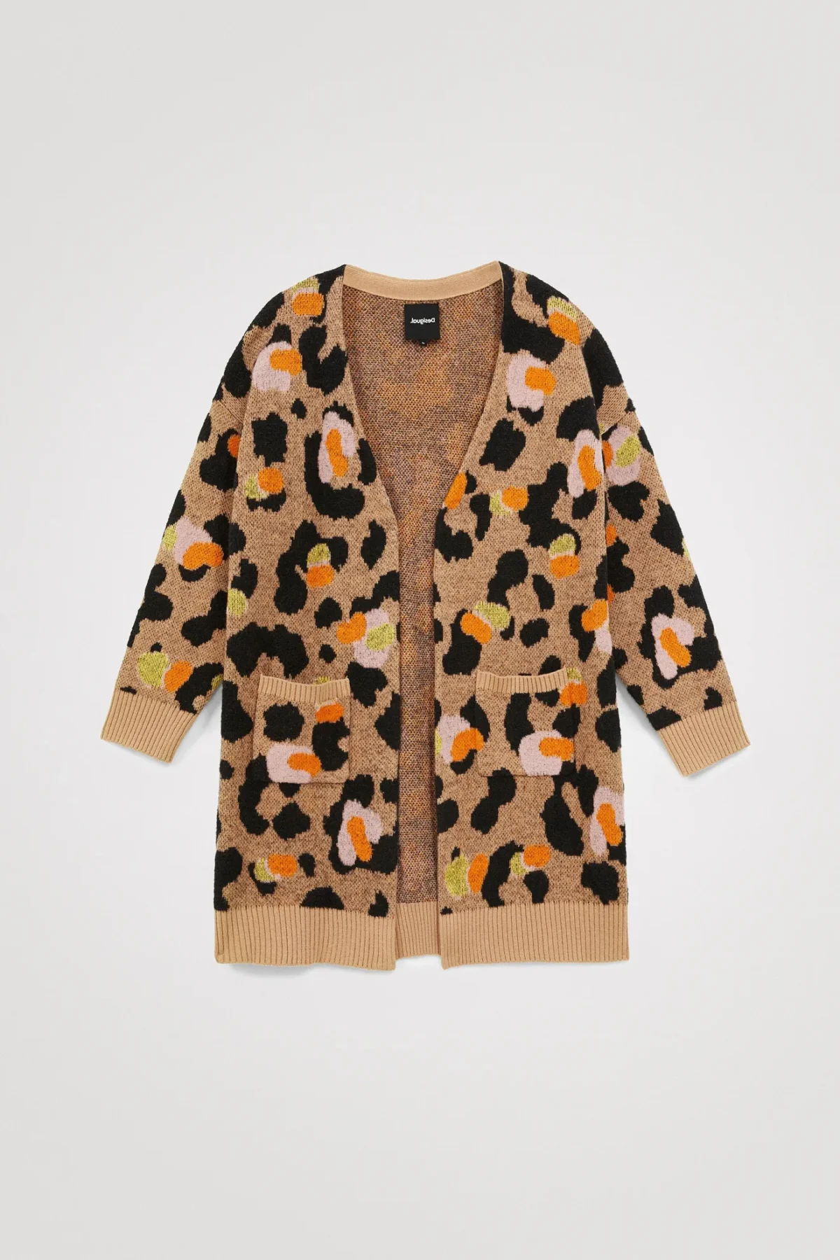 Chaqueta animal print - Imagen 5