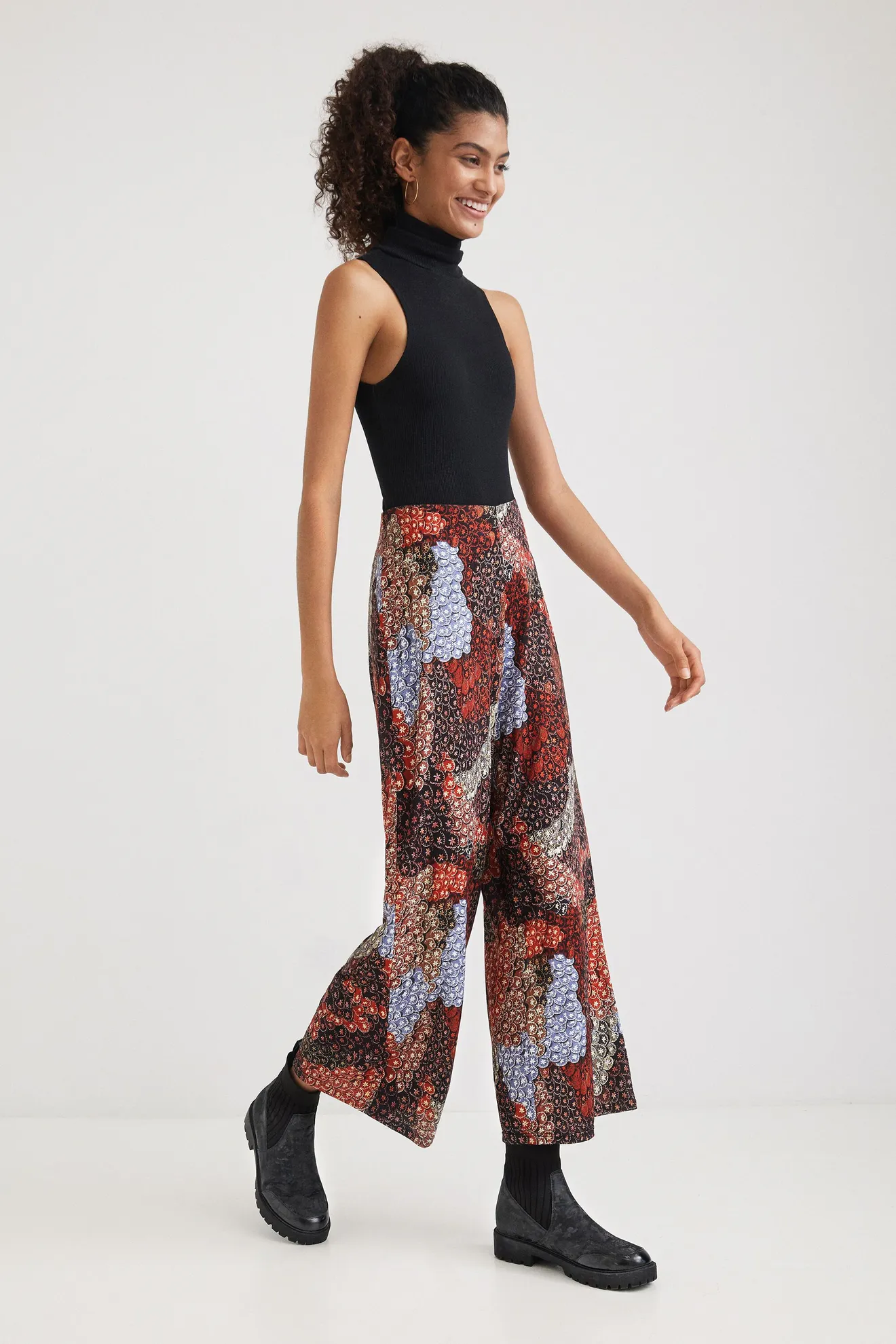 Pantalón ancho estampado - Imagen 4