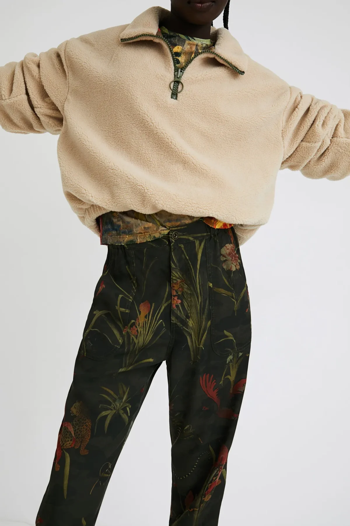 Pantalón jogger estampado - Imagen 5