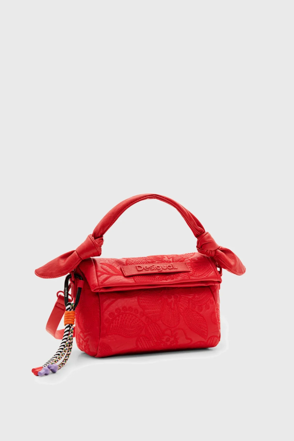 Bolso bordado rojo